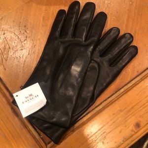 Coach Ladies Leather Gloves